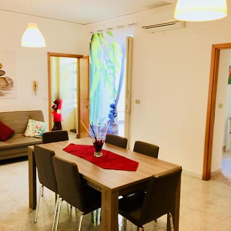 Casa F. I. Appartement Roccalumera Buitenkant foto