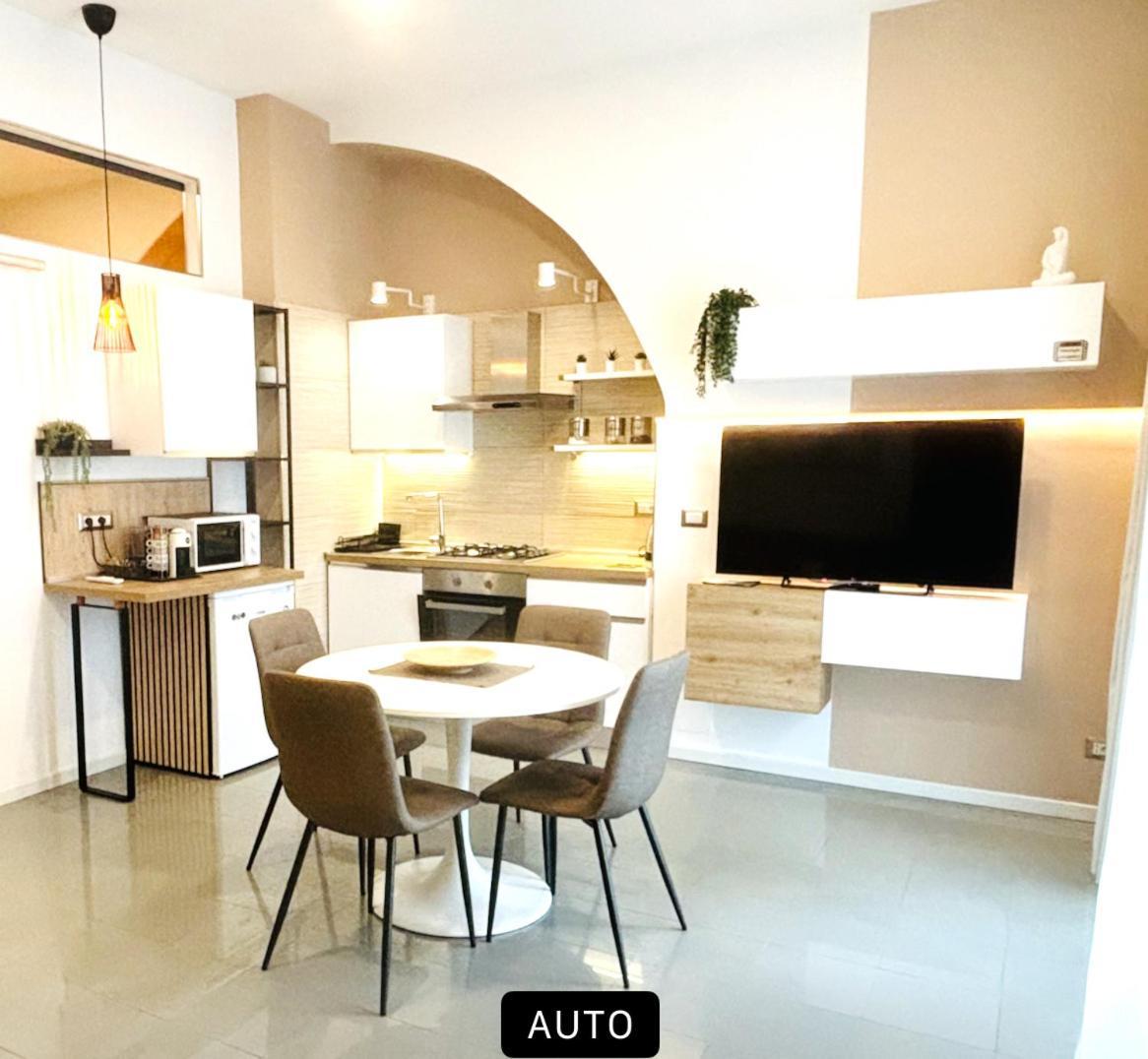 Casa F. I. Appartement Roccalumera Buitenkant foto